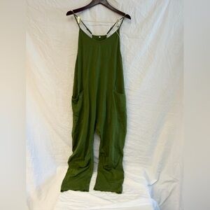 Elegant Green Women's Jumpsuit